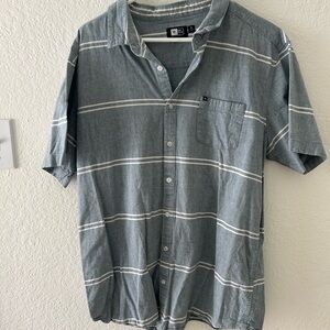 Men Quicksilver Button Up